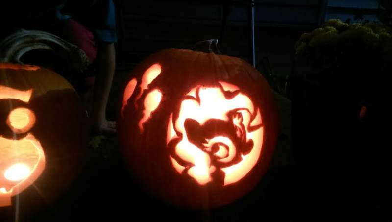 Illustration for article titled The Great TAY Pumpkin Carve Off -- 2015!